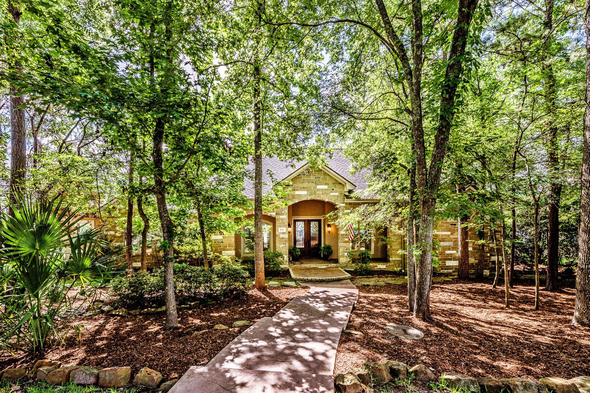 852 Overbrook Drive