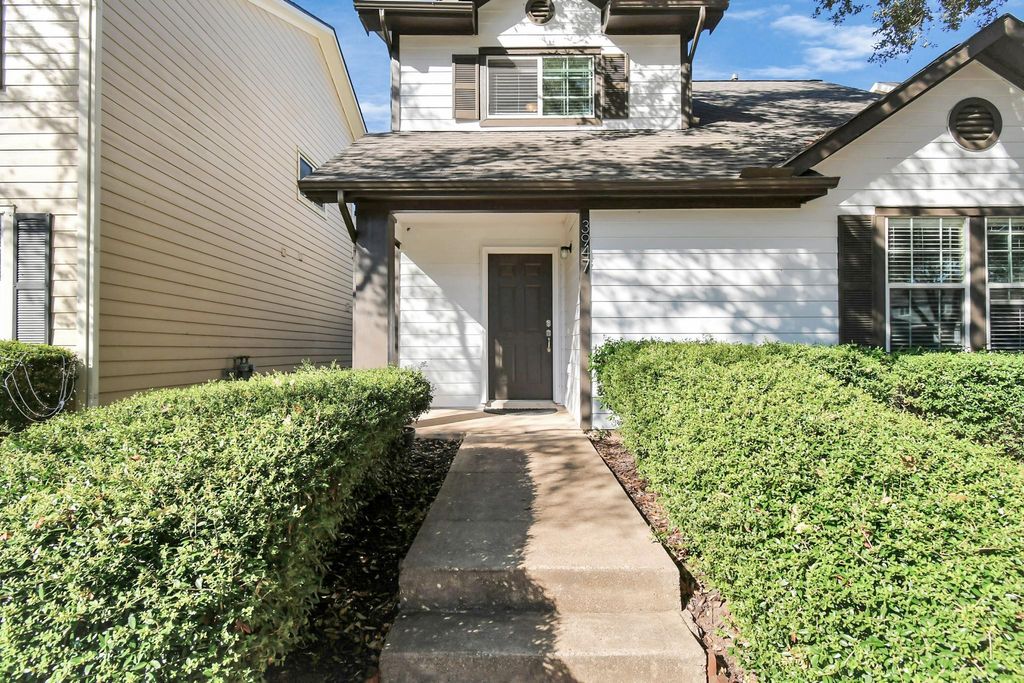 Photo of 3947 Carriage Park Row, Missouri City, TX 77459 (MLS # 21782246)