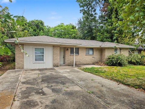 Photo of 206 Prune Street, La Marque, TX 77568 (MLS # 26504740)