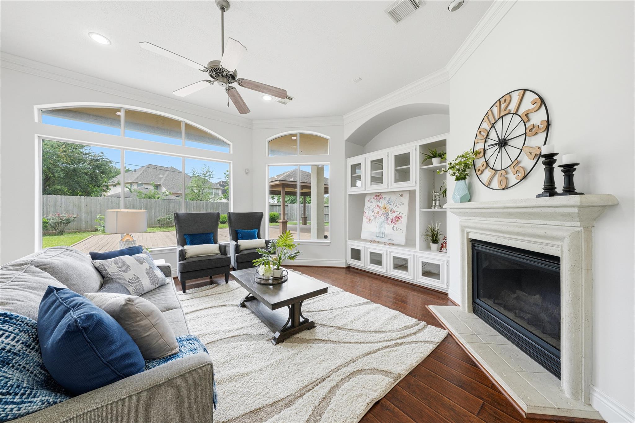 5407 Oakville Court