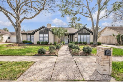 Photo of 7715 Coachwood Drive, Houston, TX 77071 (MLS # 42748051)