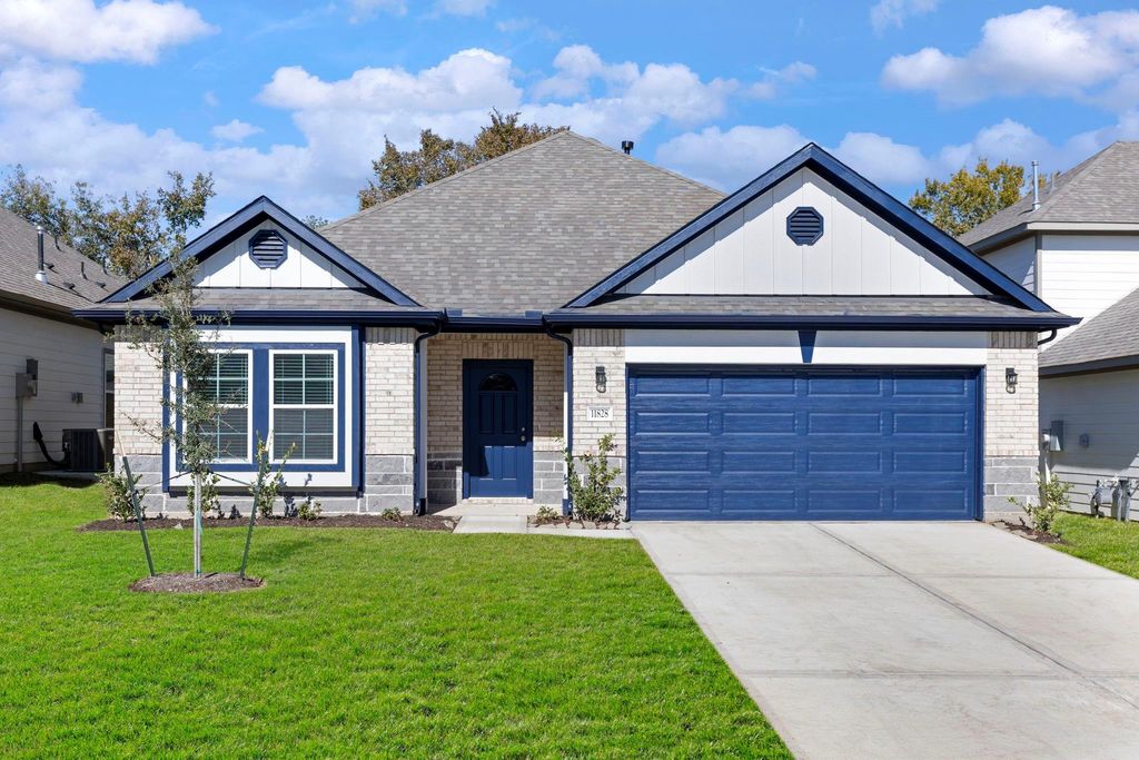 Photo of 11828 Whirlaway Drive, Willis, TX 77318 (MLS # 11452932)