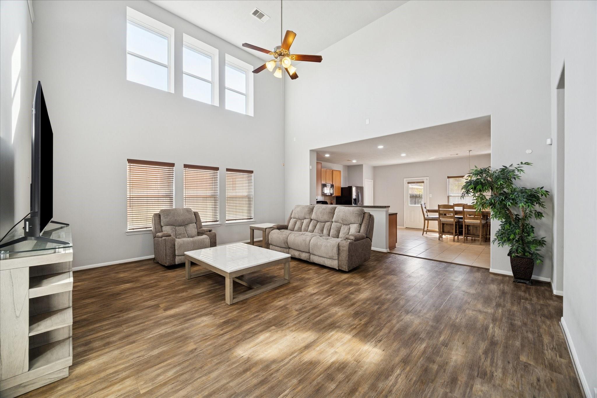 7610 Retama Terrace Lane