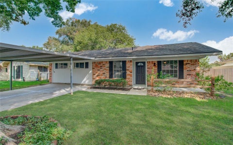 Photo of 1806 Cypress Drive, Richmond, TX 77469 (MLS # 26670939)