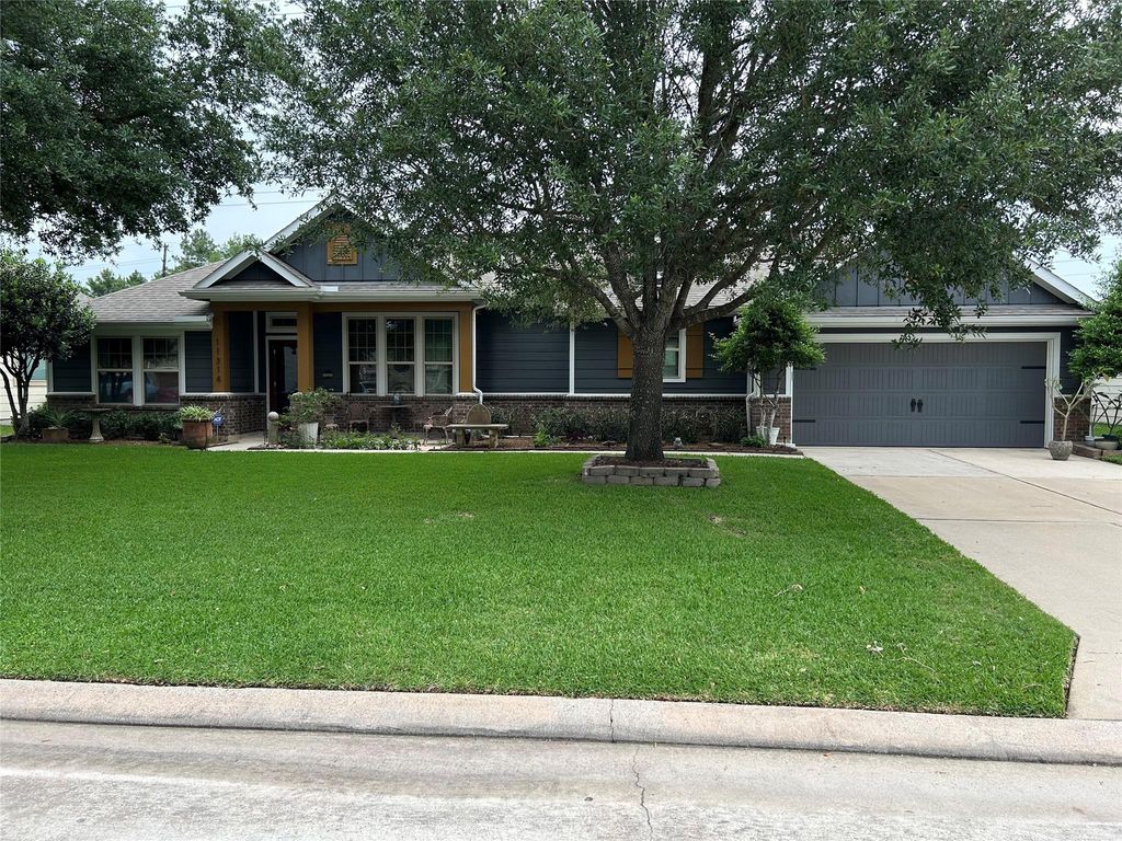 Photo of 11314 Crestbrook Park Lane, Tomball, TX 77375 (MLS # 64409480)