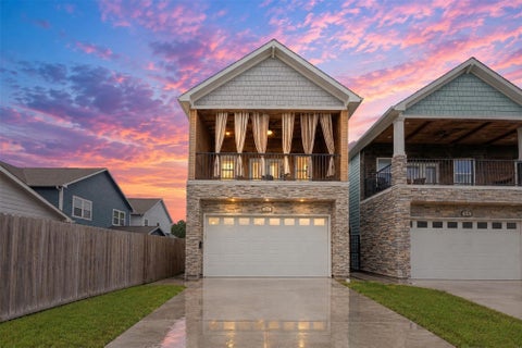 Photo of 522 E 39th Street, Houston, TX 77022 (MLS # 79730226)