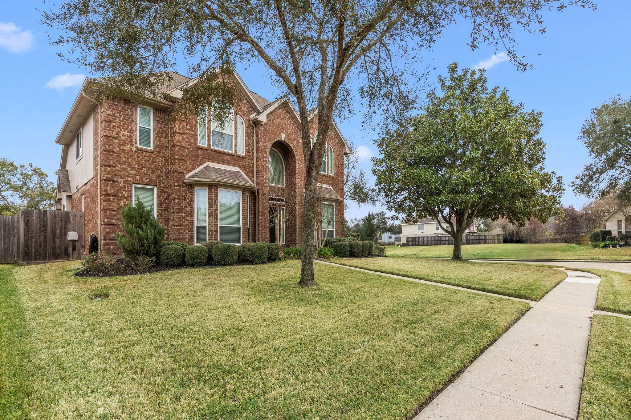 2800 Sandpebble Court