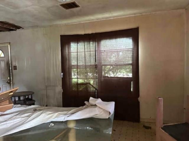 709 W Live Oak Street