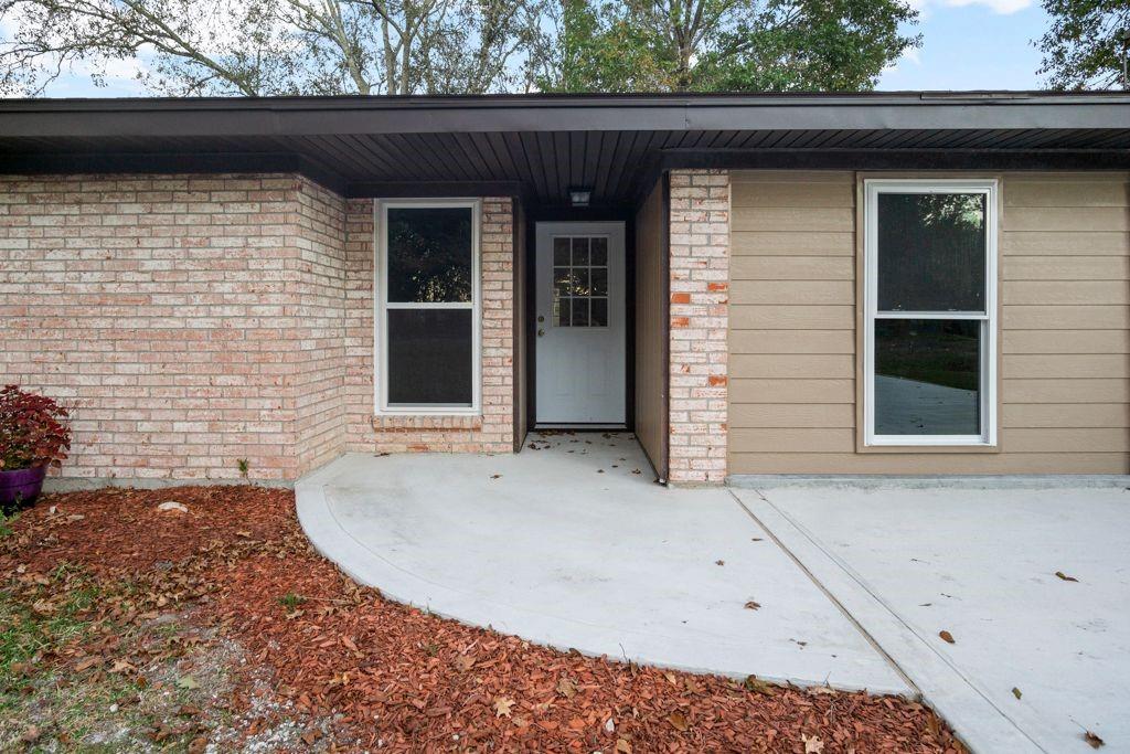 1347 E Palm Drive