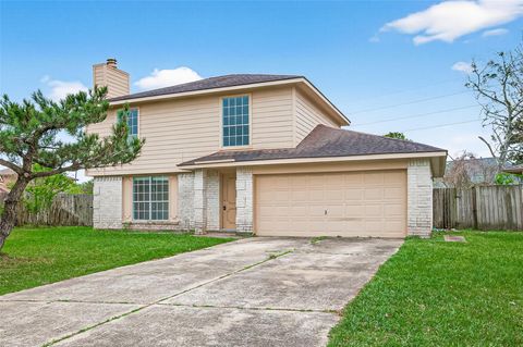 Photo of 7523 La Place Drive, Houston, TX 77083 (MLS # 28915332)