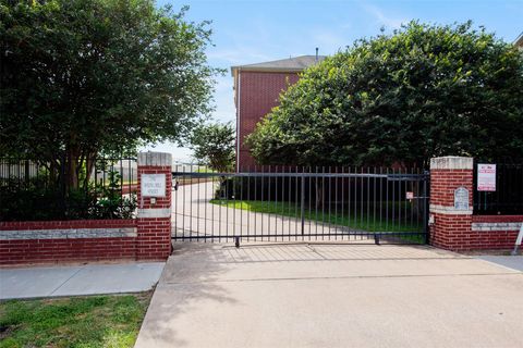 Photo of 7650 Springhill Street #603, Houston, TX 77021 (MLS # 22742507)