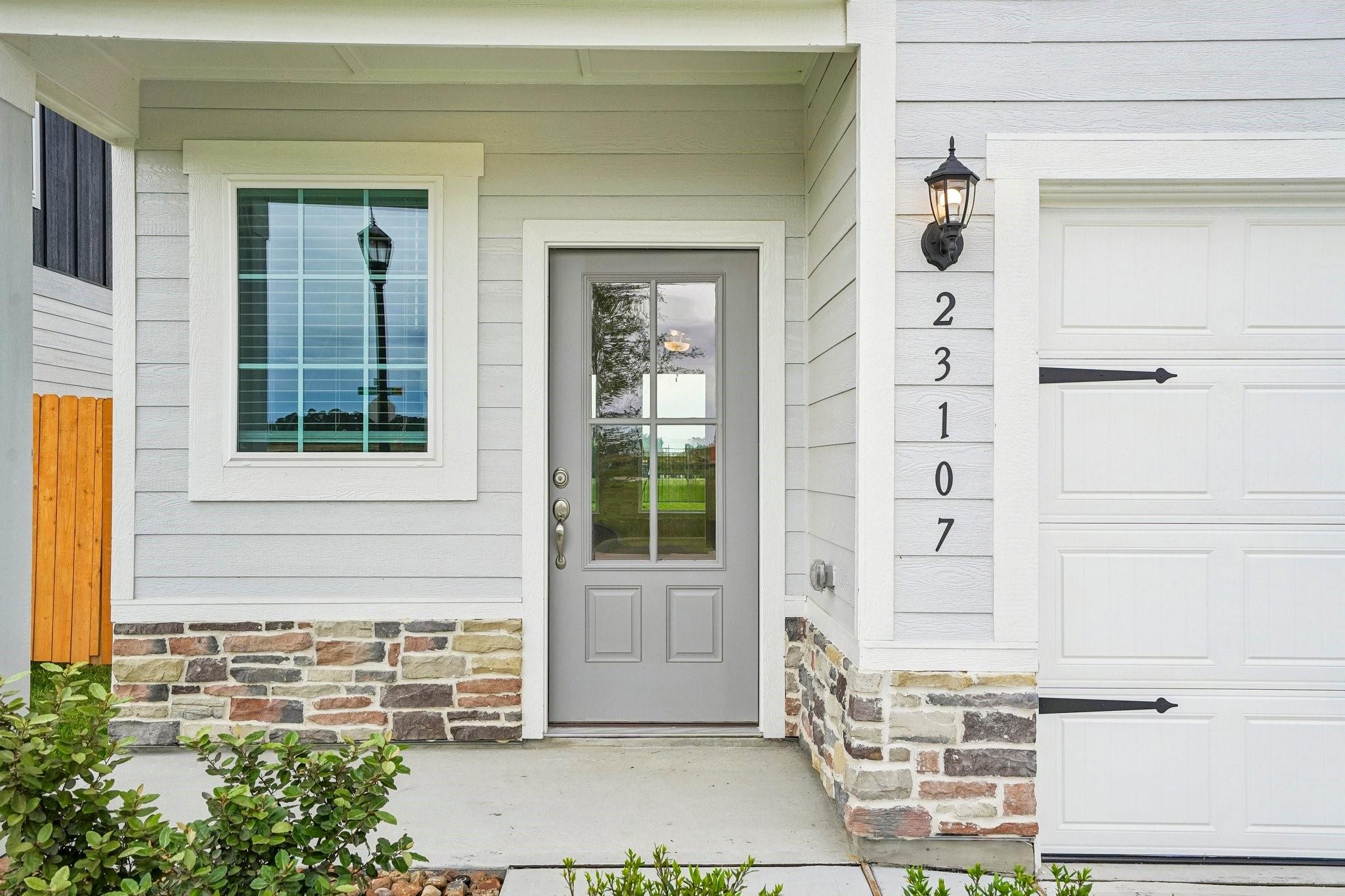 23127 Glory Orchid Drive