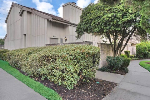 Photo of 3162 Windchase Boulevard #451, Houston, TX 77082 (MLS # 7754815)
