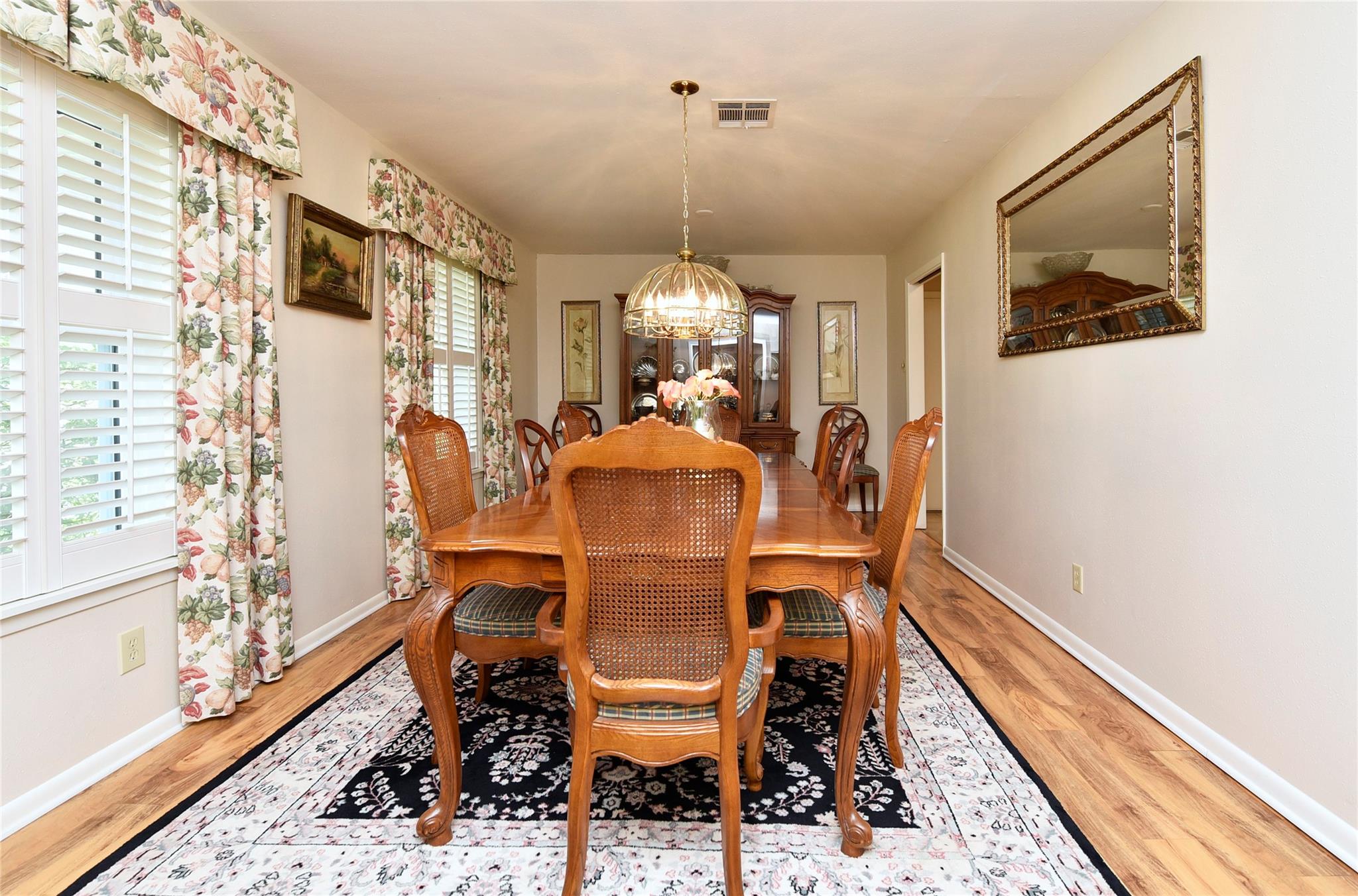 1901 Laurel Oaks Drive