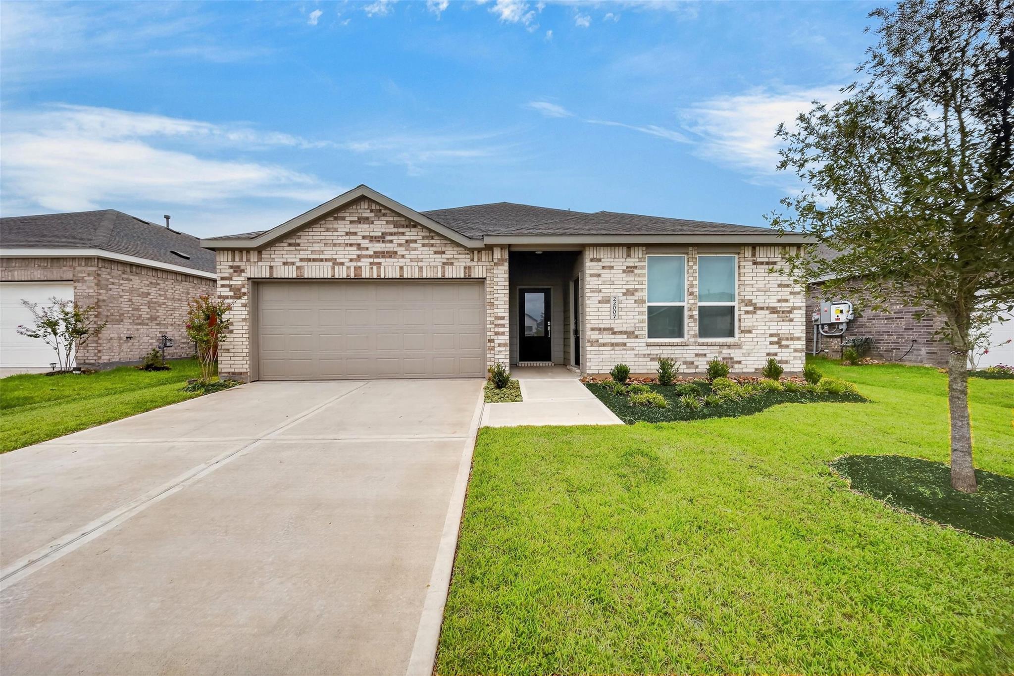 22007 Maddaloni View Drive