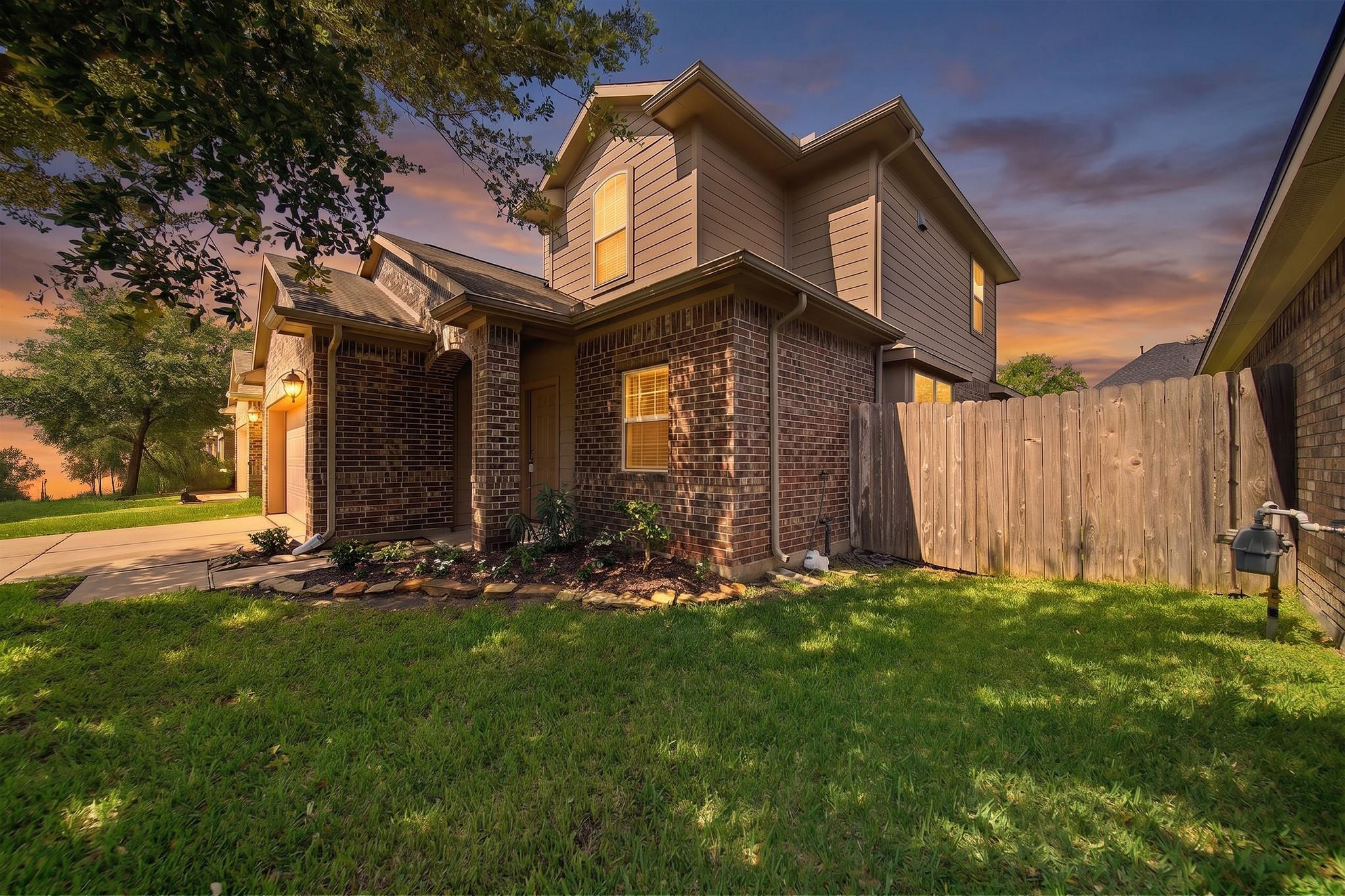 2716 Sunshade Court