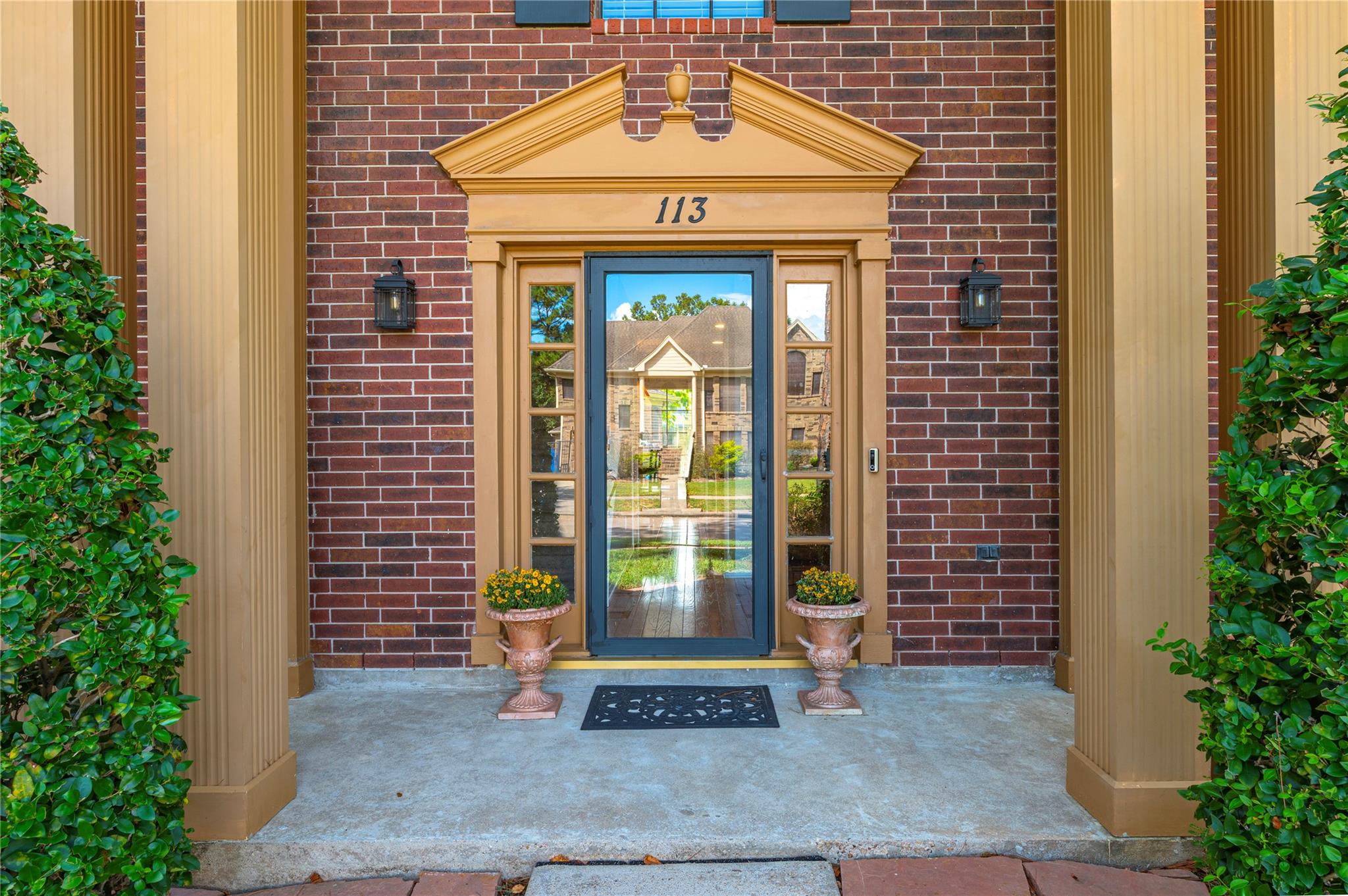 113 Coral Bay Drive