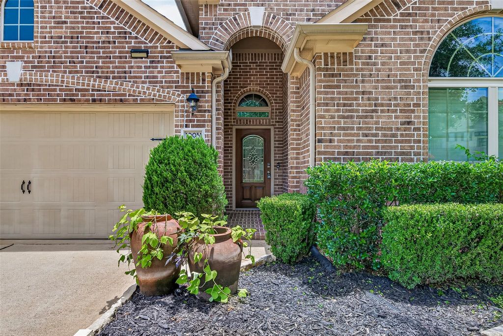 Photo of 10031 Esslemont Court, Richmond, TX 77407 (MLS # 90324506)