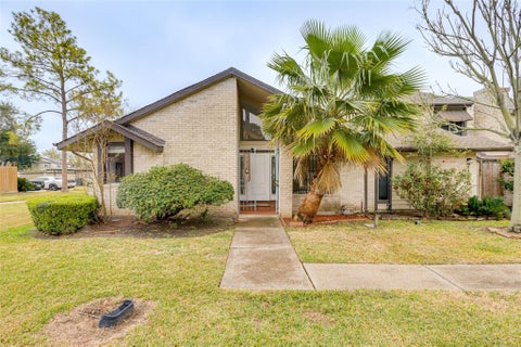 Photo of 7114 S Dairy Ashford Road, Houston, TX 77072 (MLS # 61643526)