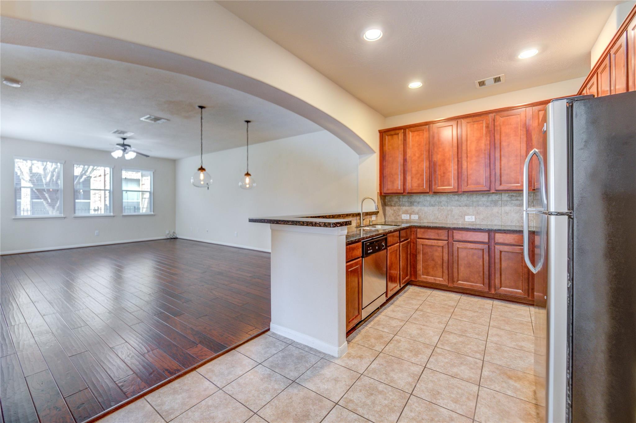 8422 Sunset Loch Drive