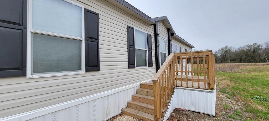 Photo of 405 Battlebell Road #2, Highlands, TX 77562 (MLS # 98423546)