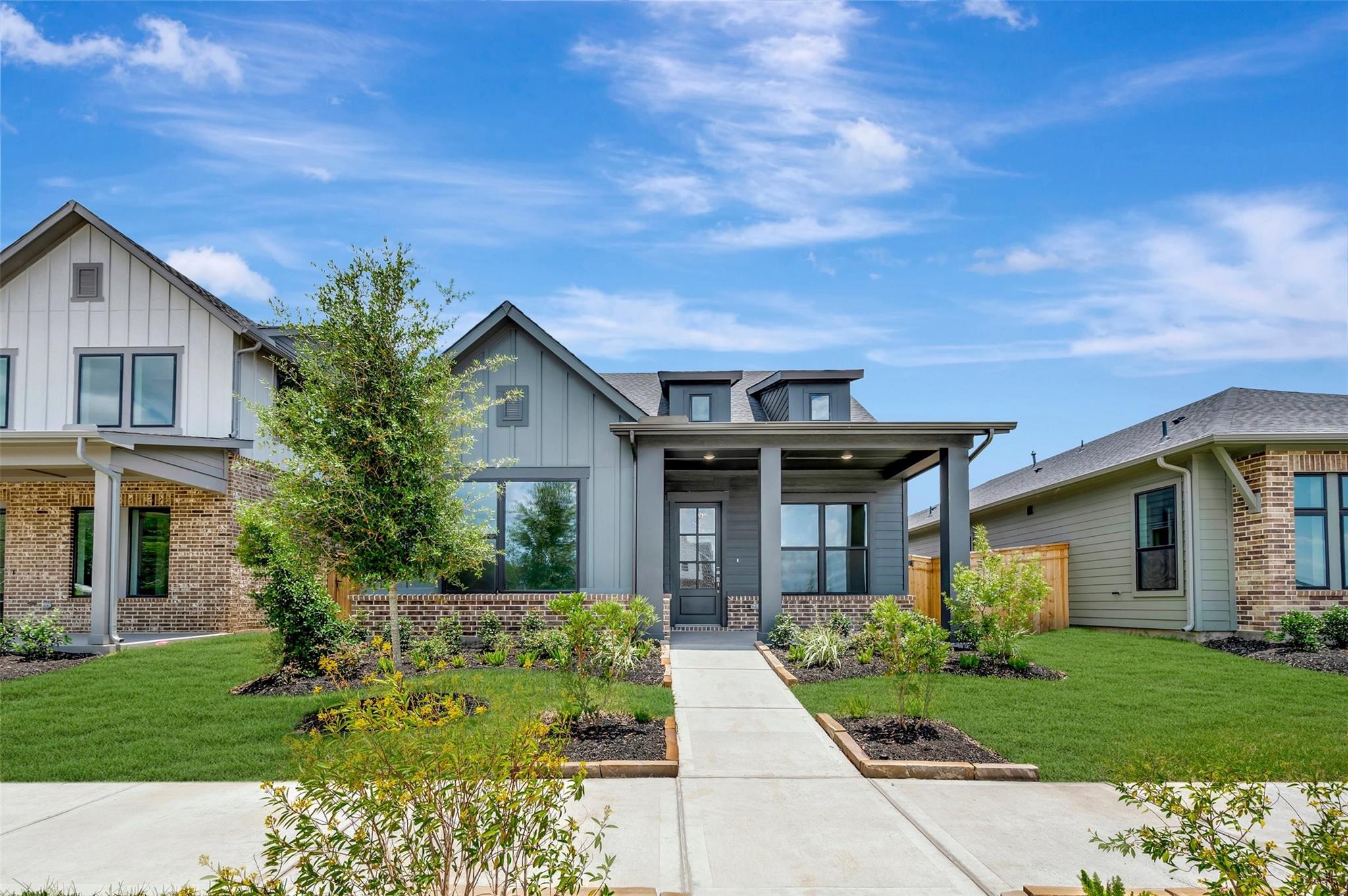 2726 Cottage Place