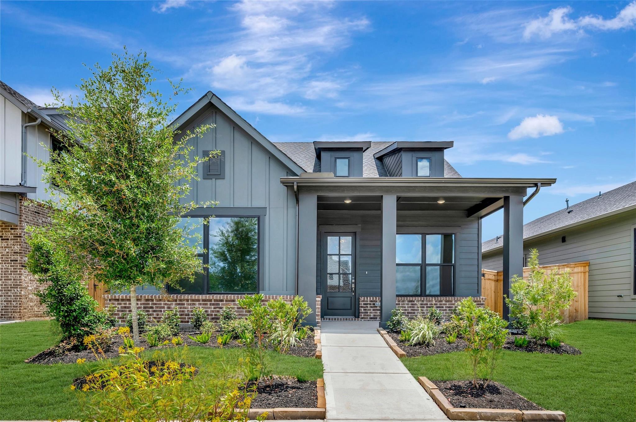 2726 Cottage Place