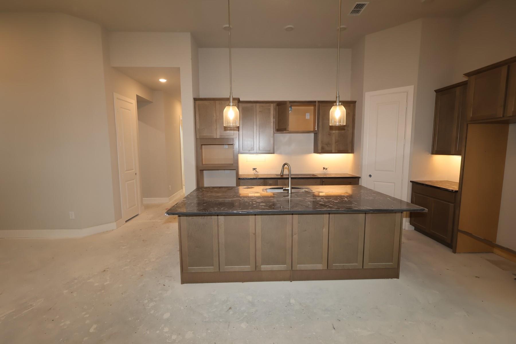 2726 Cottage Place