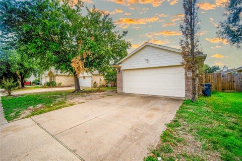 Photo of 17219 Lilac Vale Court, Houston, TX 77084 (MLS # 37301118)
