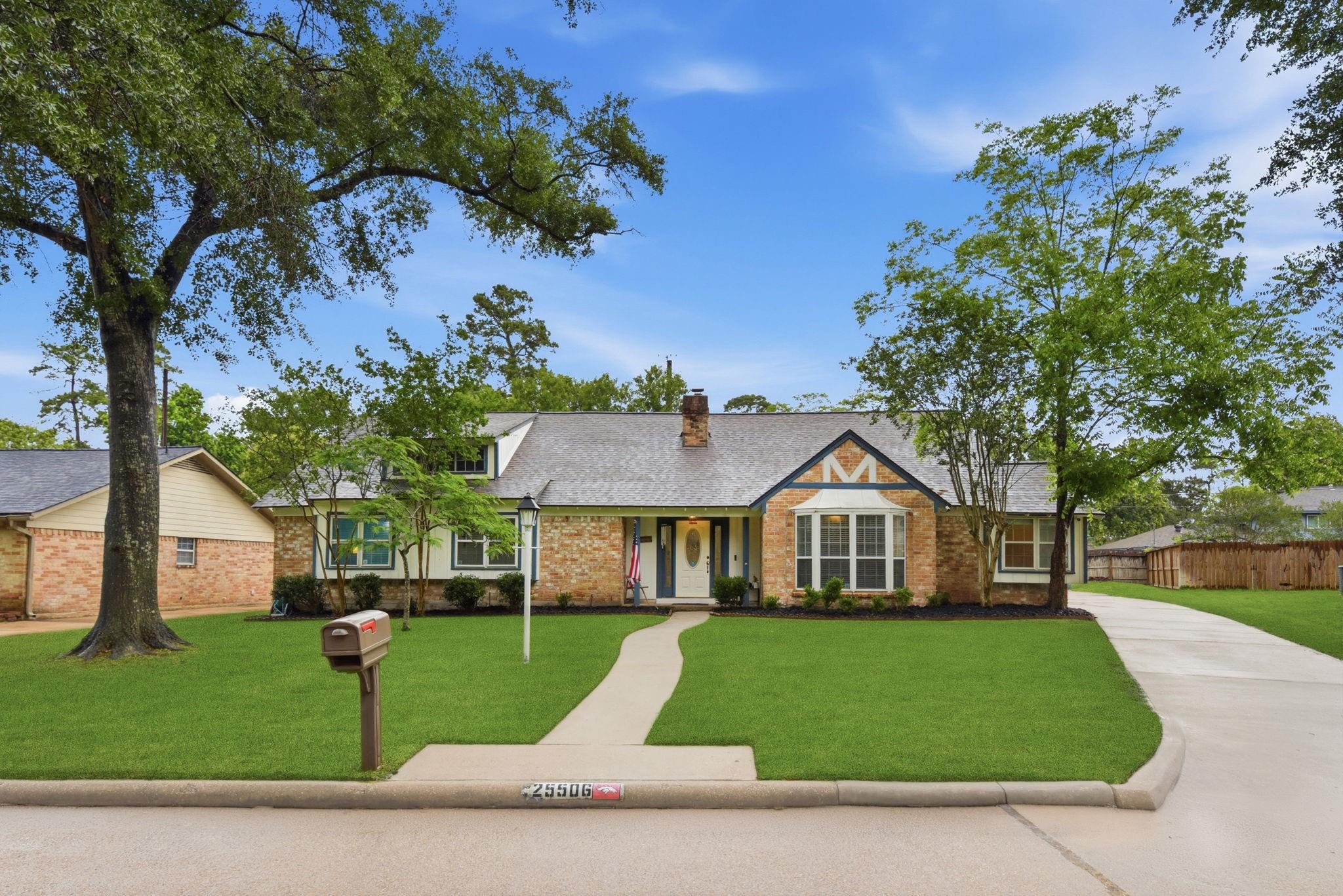 25506 Many Oak Drive