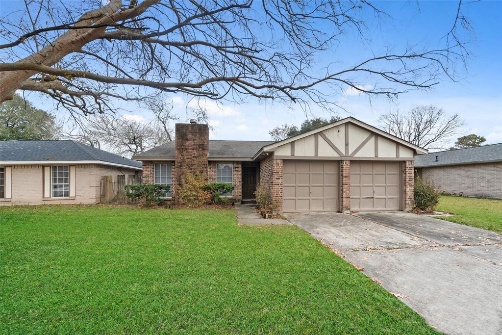 Photo of 5415 Fawn Trail Lane, Humble, TX 77346 (MLS # 73795439)