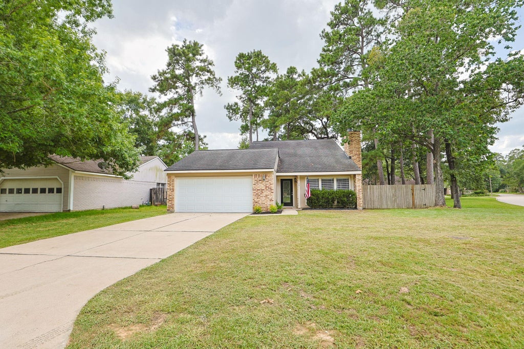 Photo of 24 Rockfern Court, The Woodlands, TX 77380 (MLS # 27082946)