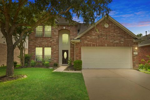 Photo of 24419 Lakecrest Bend Drive, Katy, TX 77493 (MLS # 92319552) Photo of 24419 Lakecrest Bend Drive, Katy, TX 77493 (MLS # 92319552)