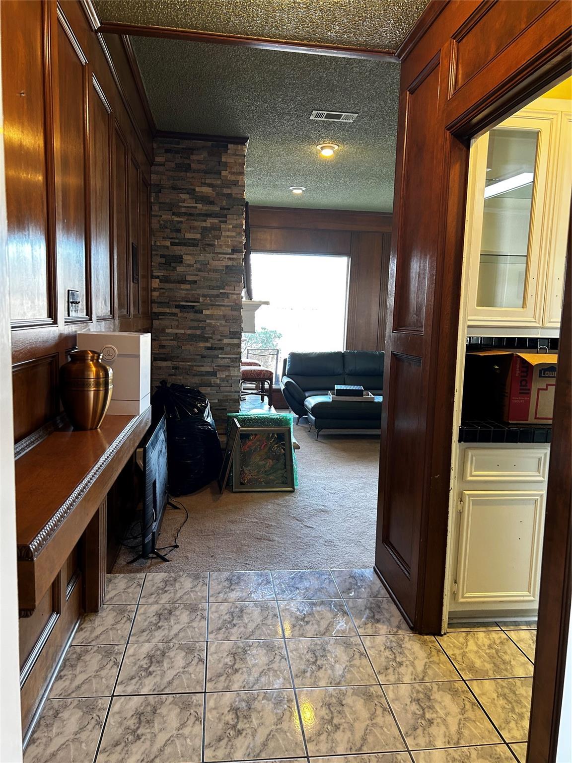 2703 Quail Creek Drive