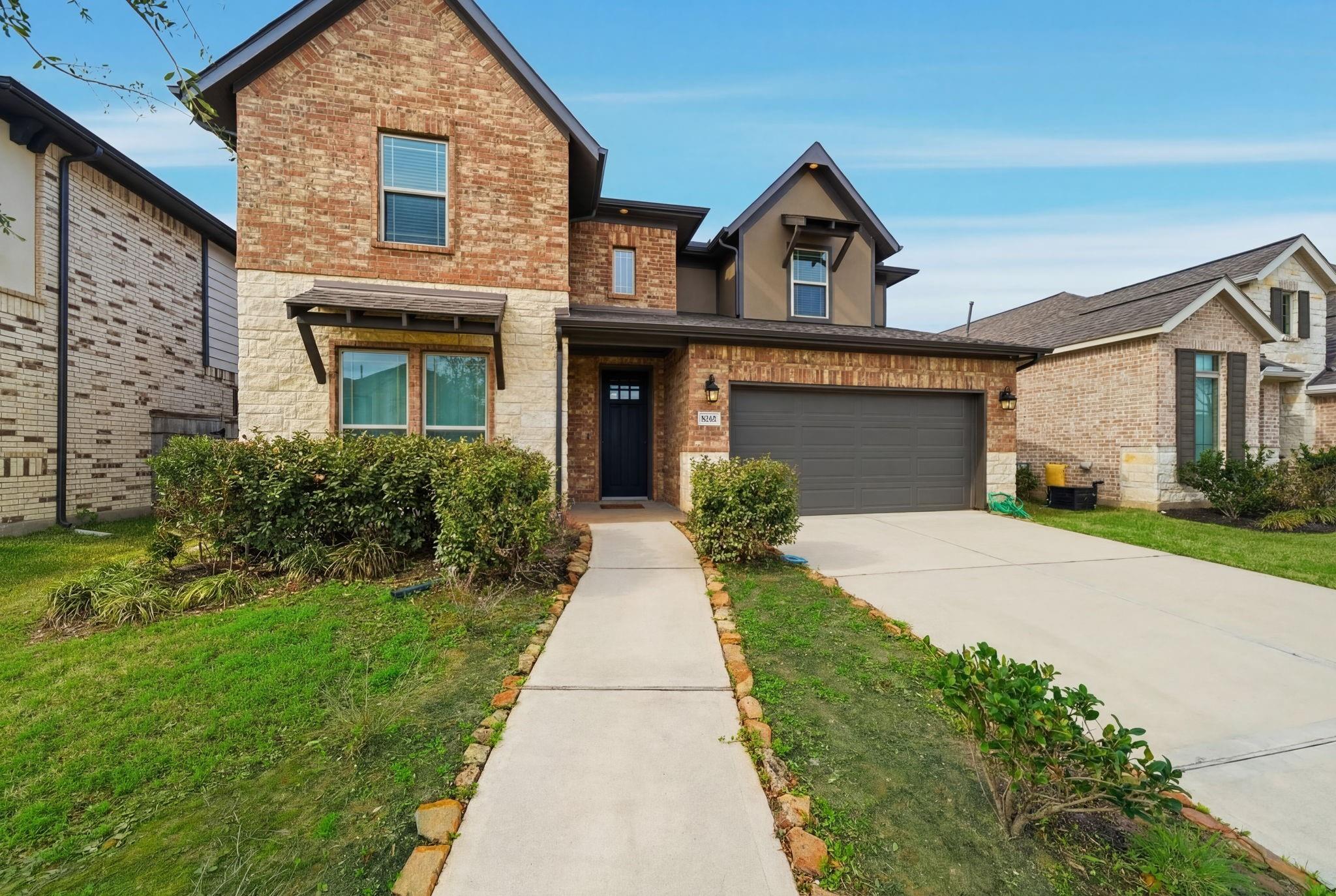 8815 Morning Glow Drive