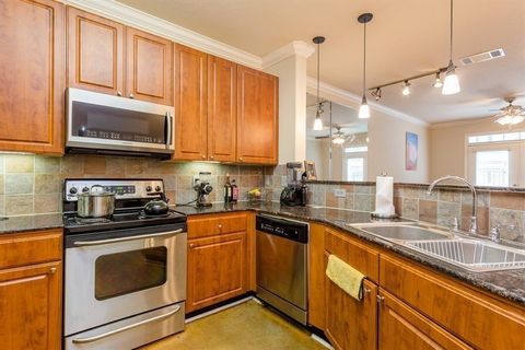 1711 Old Spanish Trail 310 Houston TX 77054