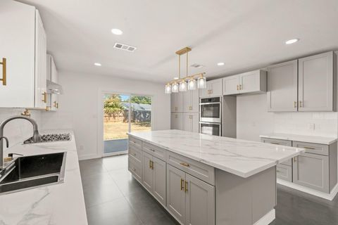 Tiny photo for 5902 Reamer Street, Houston, TX 77074 (MLS # 85961003)