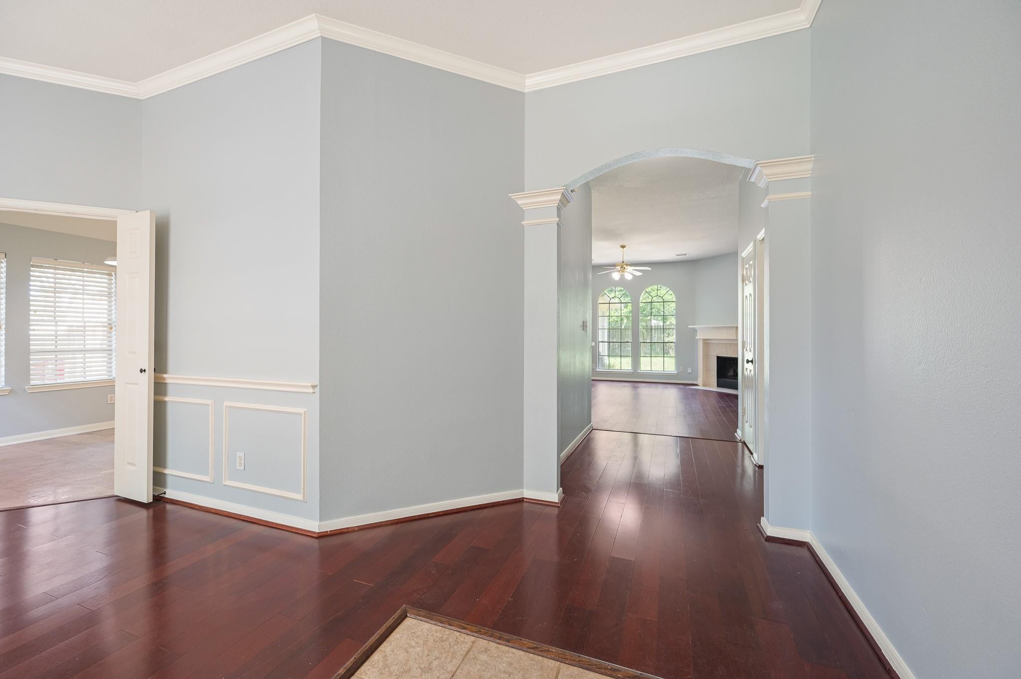 5827 Willow Park Drive