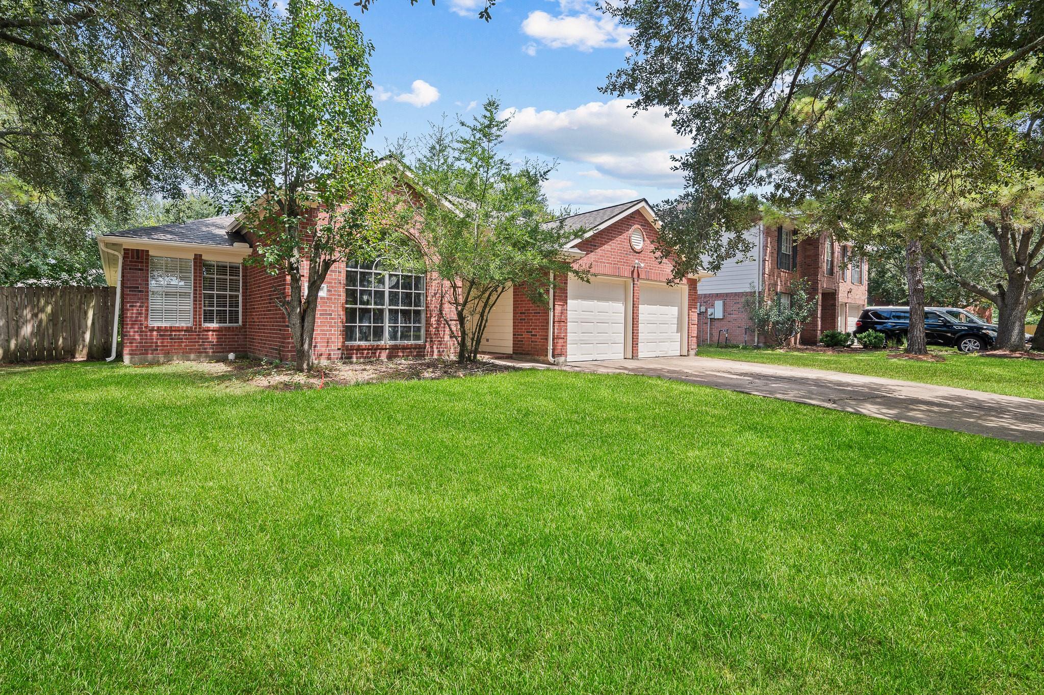5827 Willow Park Drive