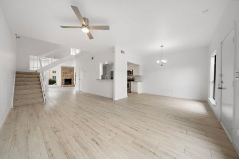 Photo of 8433 Wednesbury Lane, Houston, TX 77074 (MLS # 54757159)
