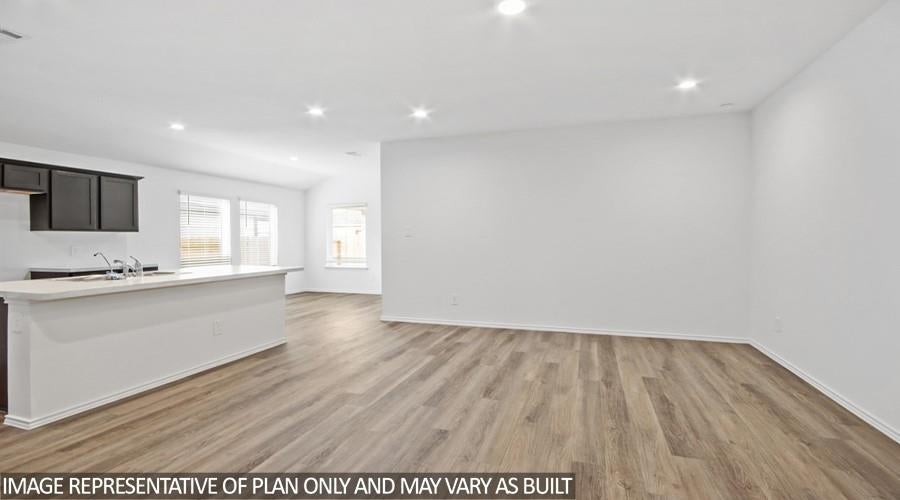 7416 Forest Stream Court