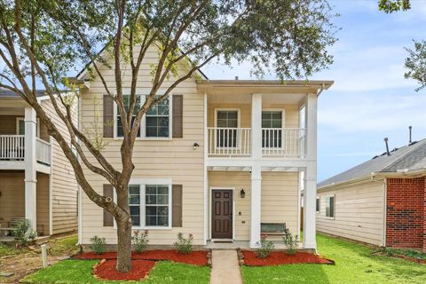 Photo of 1511 Claremont Garden Circle, Houston, TX 77047 (MLS # 90579639)