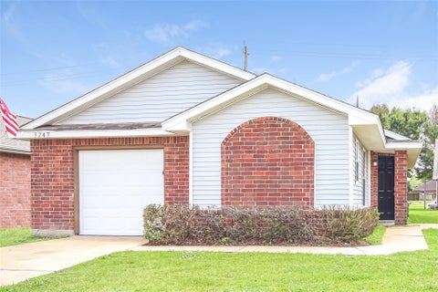 Photo of 3247 Jorns Street, Houston, TX 77045 (MLS # 80627469)