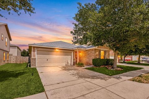 Photo of 1010 Hummingbird Point Lane, Houston, TX 77090 (MLS # 16268808)