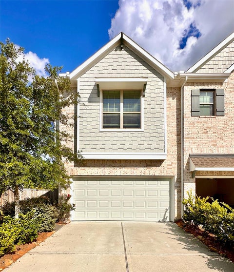 Townhouse For Sale - 15006 Flintstone Village Trail<br/> Cypress, TX 77433