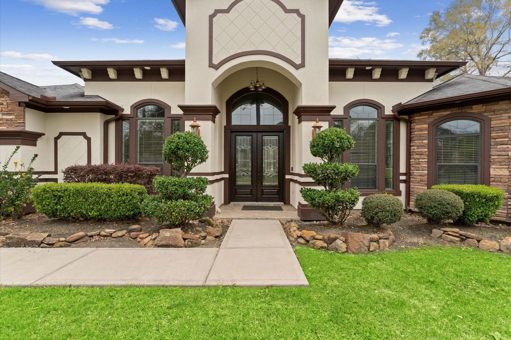 Photo of 18316 Wisp Willow Way, Porter, TX 77365 (MLS # 64471587)