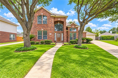 Photo of 12806 Ridge Bank Lane, Houston, TX 77041 (MLS # 78368618)