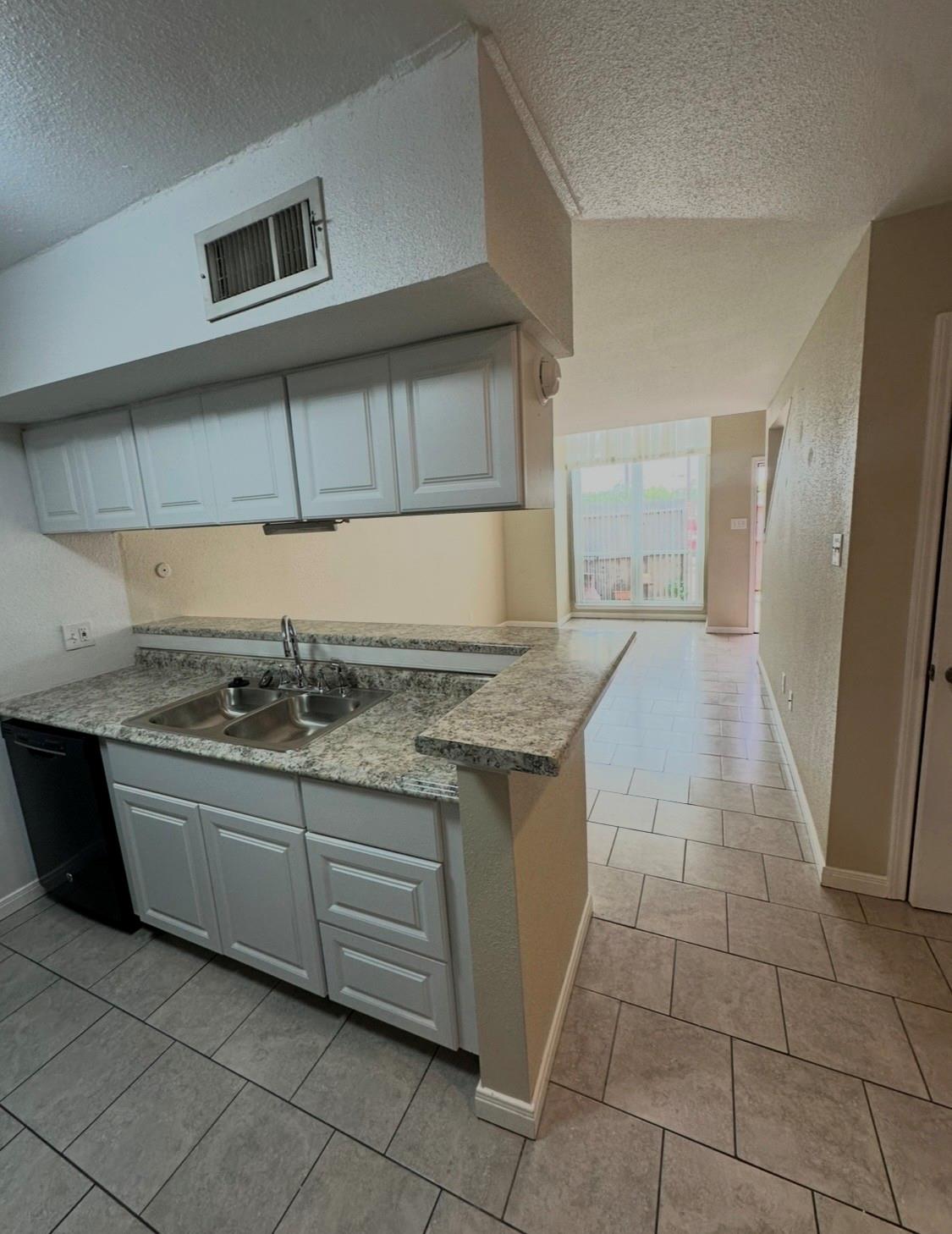 16120 Stuebner Airline Road 202