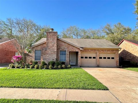 Photo of 2551 Coopers Post Lane, Sugar Land, TX 77478 (MLS # 10052012)