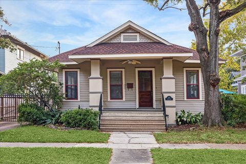 Photo of 416 Highland Street, Houston, TX 77009 (MLS # 53786323)